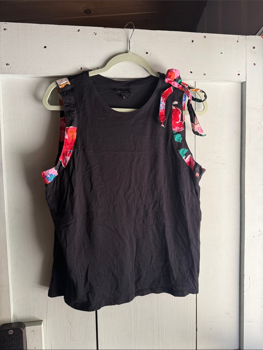 Black Tie-Shoulder Floral Accent Tank Top